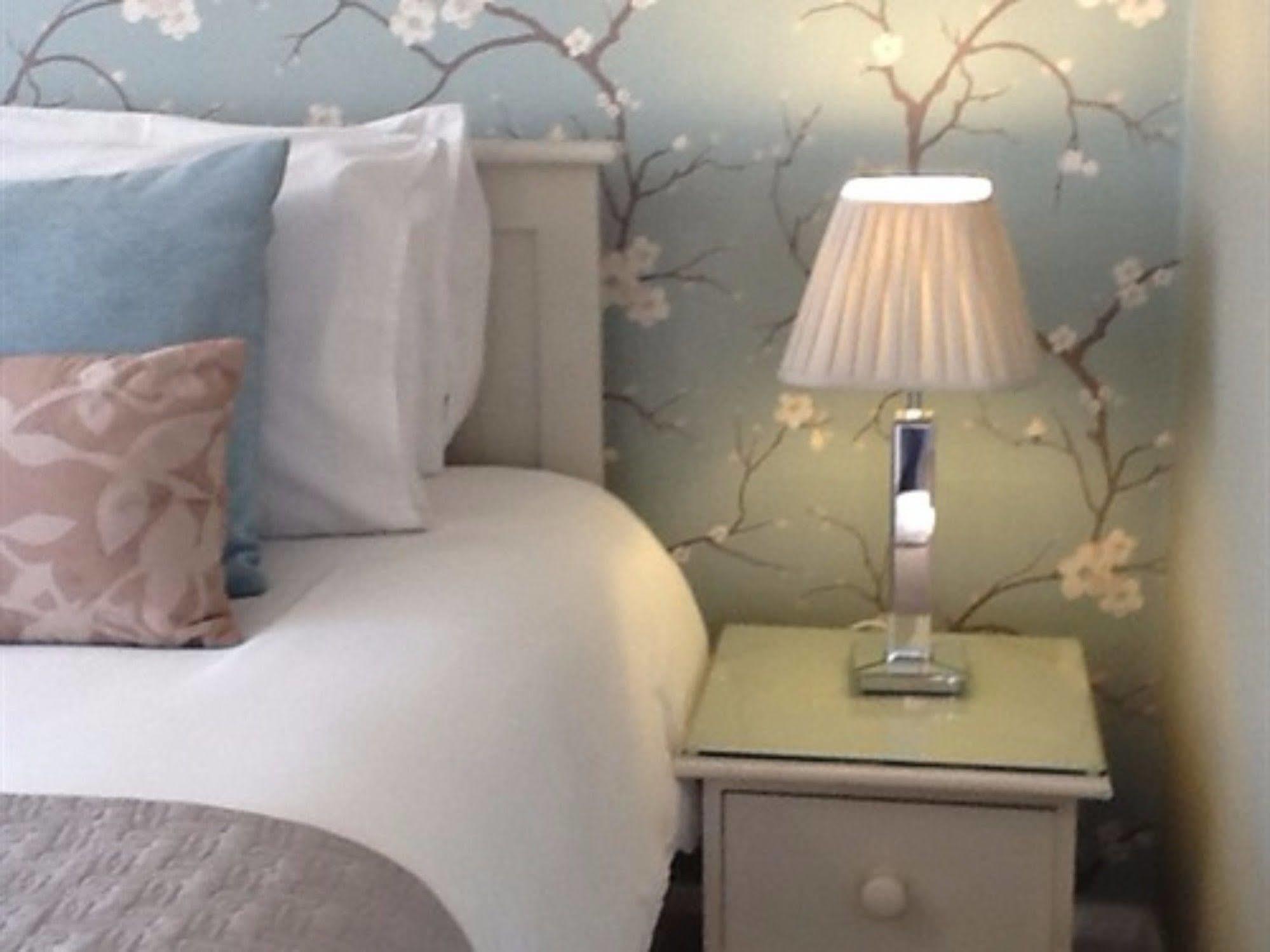 Hunters Moon Guest House Stratford-upon-Avon Bagian luar foto
